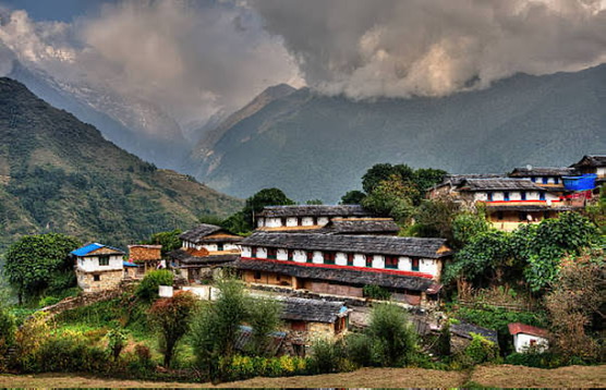 Ghandruk slate-roofed homes